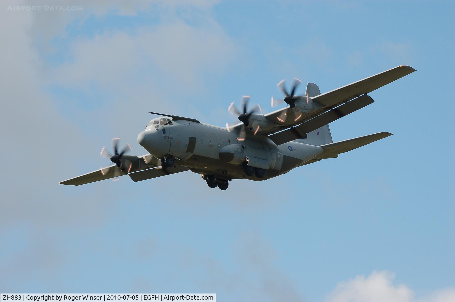 ZH883, 1999 Lockheed Martin C-130J Hercules C.5 C/N 382-5481, RAF Hercules from the LTW making a practice approach to Runway 22