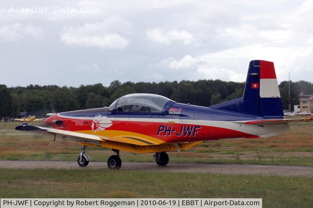 PH-JWF, 1987 Pilatus PC-7 Turbo Trainer C/N 520, Brasschaat Airfield 100 years