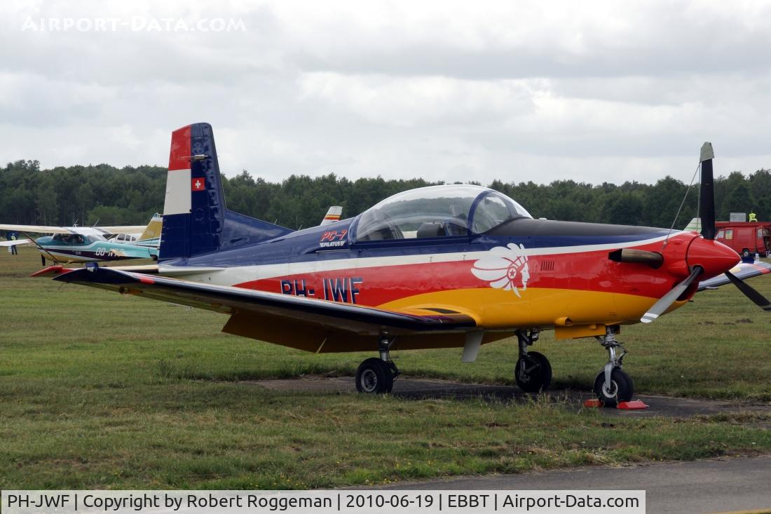 PH-JWF, 1987 Pilatus PC-7 Turbo Trainer C/N 520, Brasschaat Airfield 100 years