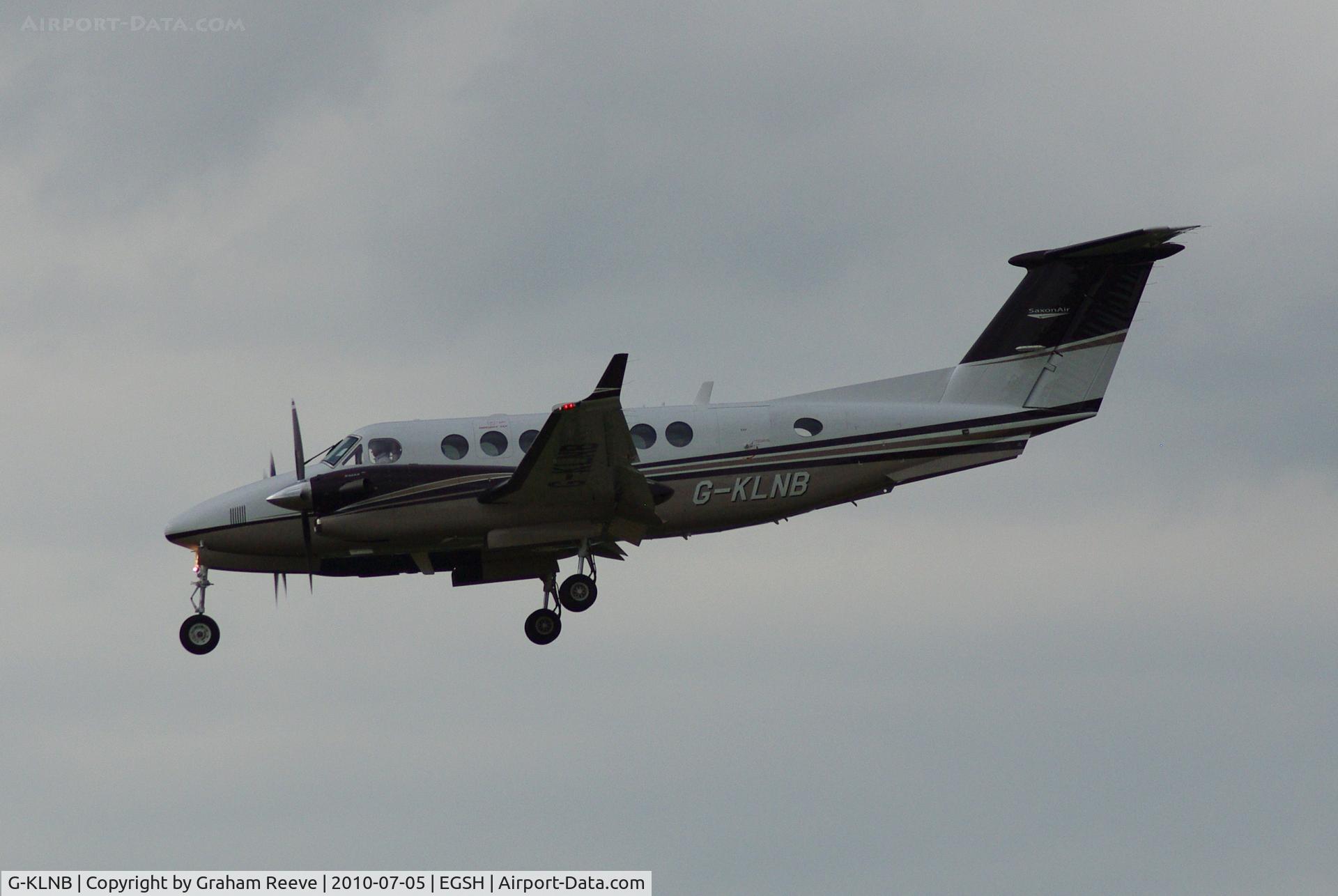 G-KLNB, 2009 Beech Super King Air 350 C/N FL-631, Landing at Norwich.