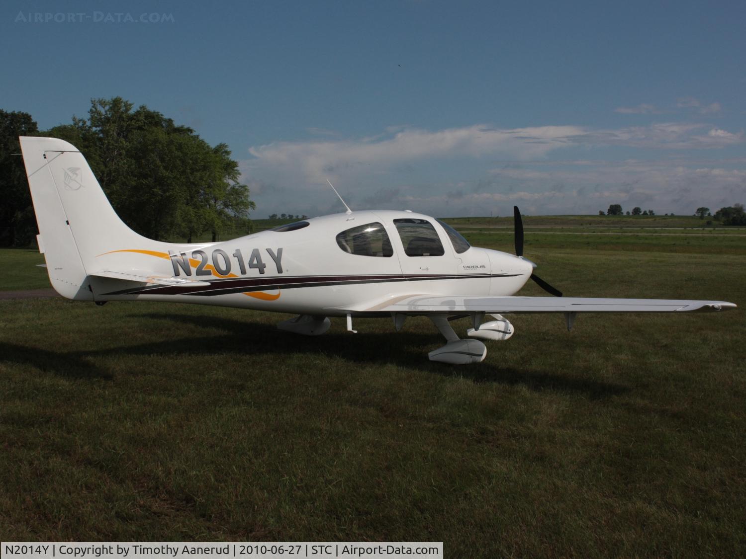 N2014Y, 2000 Cirrus SR20 C/N 1078, 2000 Cirrus Design Corp SR20, c/n: 1078