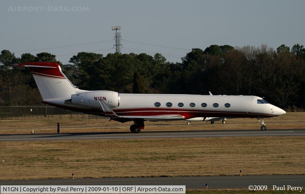 N1GN, 2003 Gulfstream Aerospace GV-SP (G550) C/N 5023, Getting set for takeoff