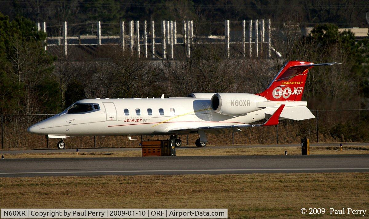 N60XR, Learjet 60 C/N 358, Learjet 60, very bright livery