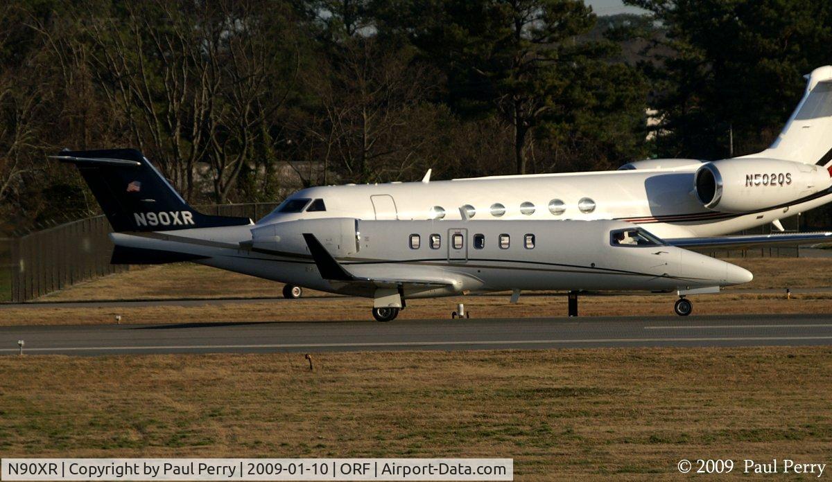 N90XR, 2007 Learjet Inc 45 C/N 2090, Spooling up, but looking a tad smallish