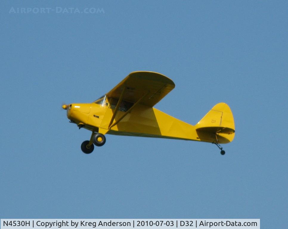 N4530H, 1948 Piper PA-15 Vagabond C/N 15-302, Starbuck Fly-in 2010