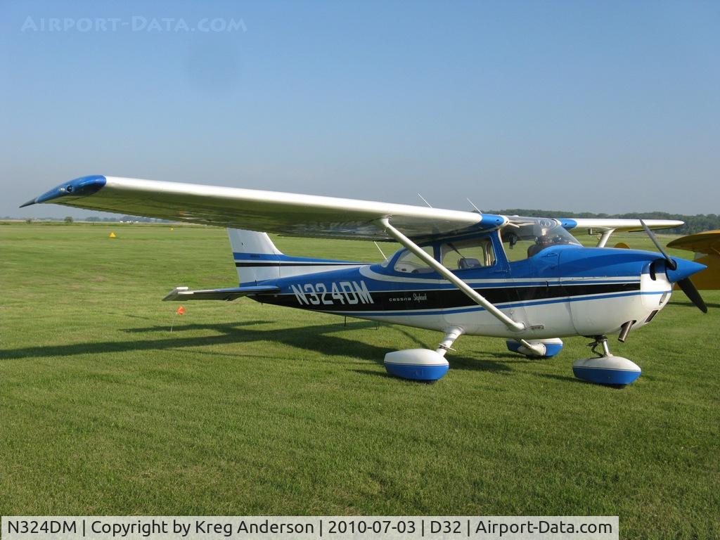 N324DM, 1972 Cessna 172L C/N 17260391, Starbuck Fly-in 2010