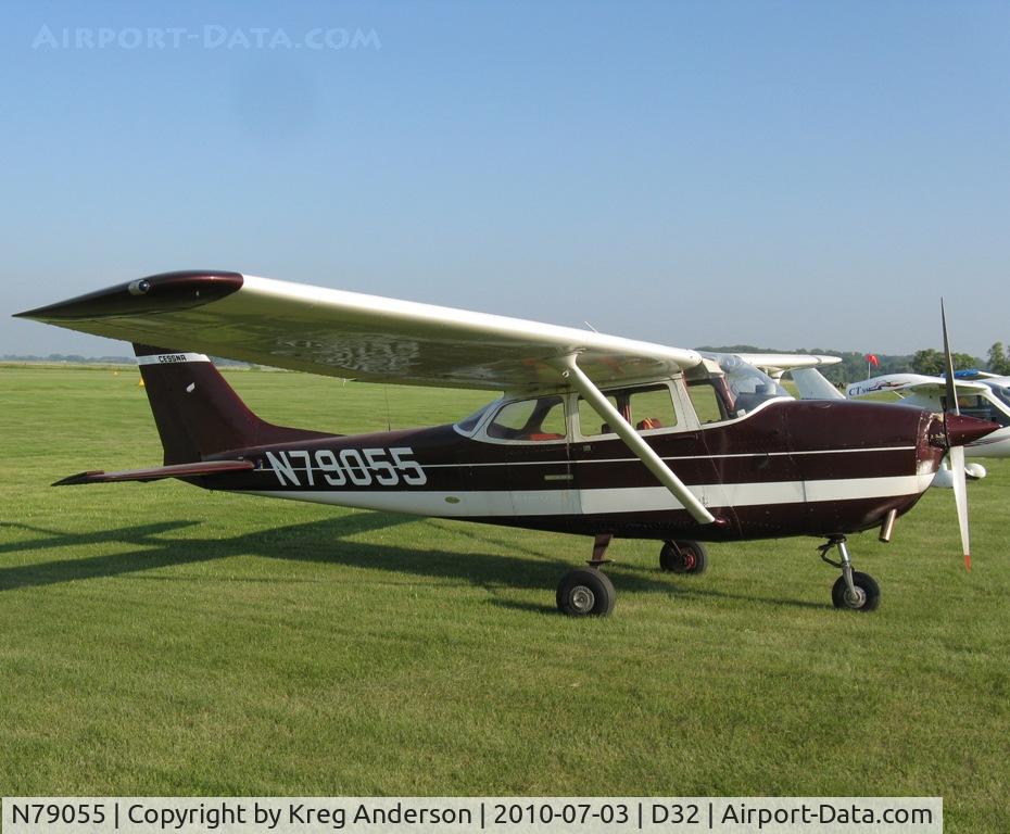 N79055, 1968 Cessna 172K Skyhawk C/N 17257847, Starbuck Fly-in 2010