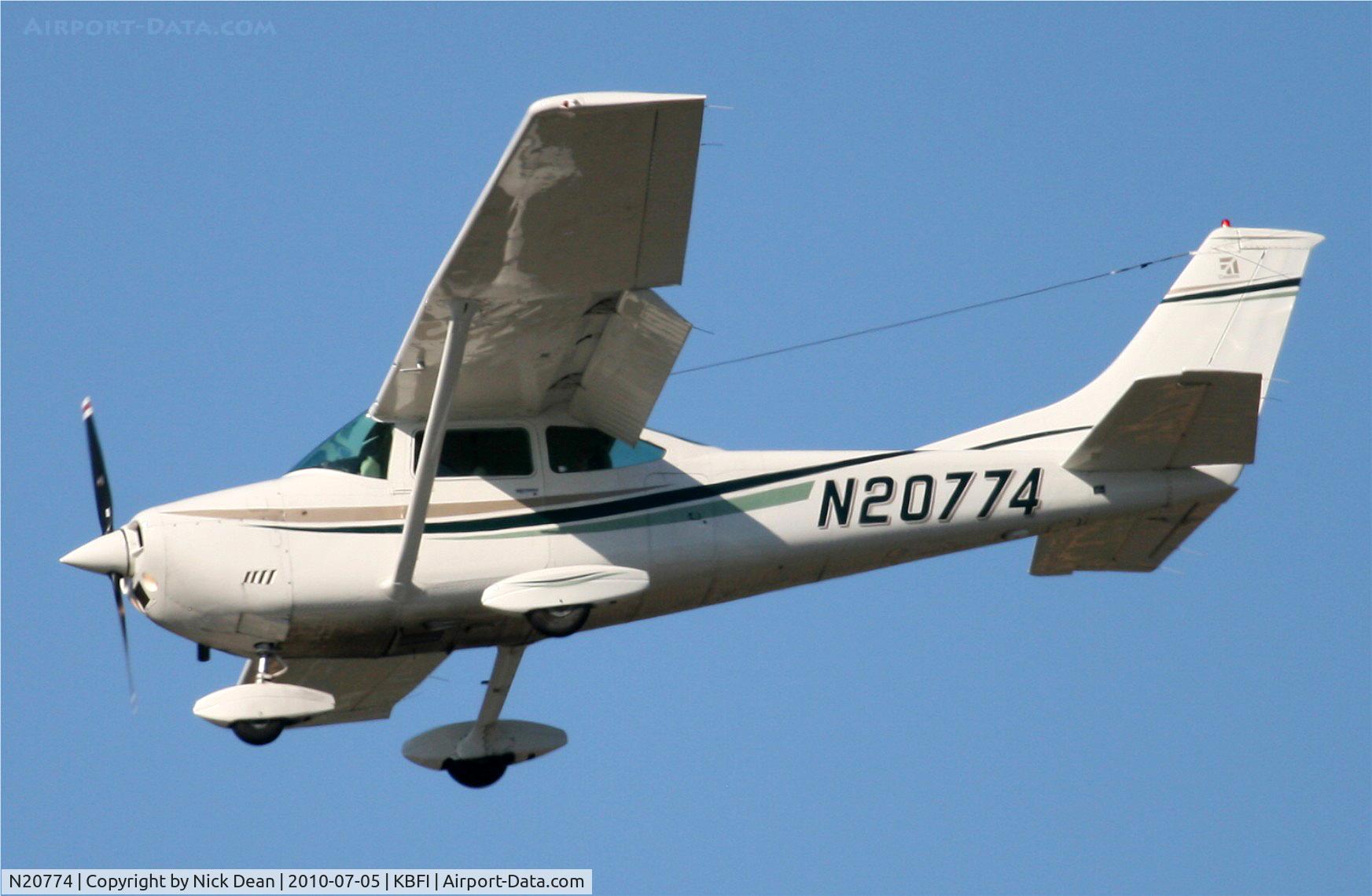 N20774, 1972 Cessna 182P Skylane C/N 18261192, KBFI