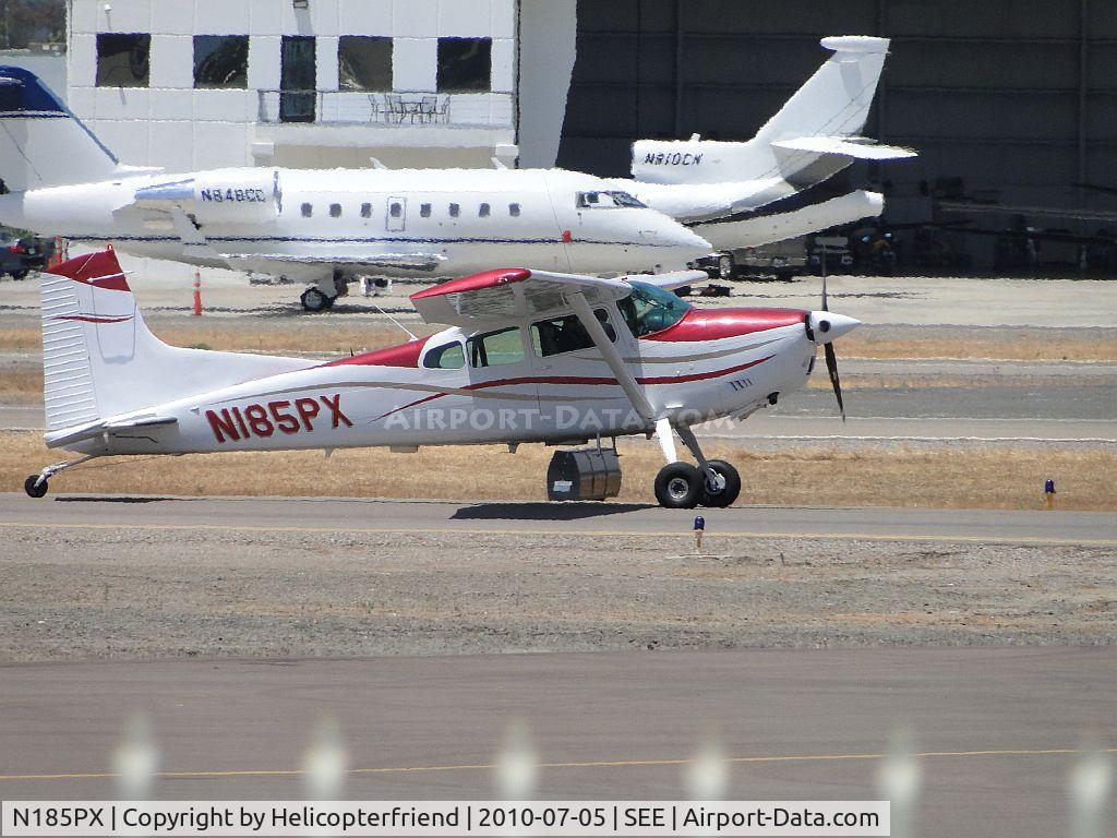 N185PX, 1975 Cessna A185F Skywagon 185 C/N 18502795, Taxiing to runway 27L