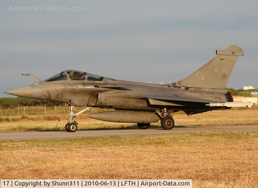 17, Dassault Rafale M C/N 17, Departing from LFTH Open Day 2010 at the end of the day...