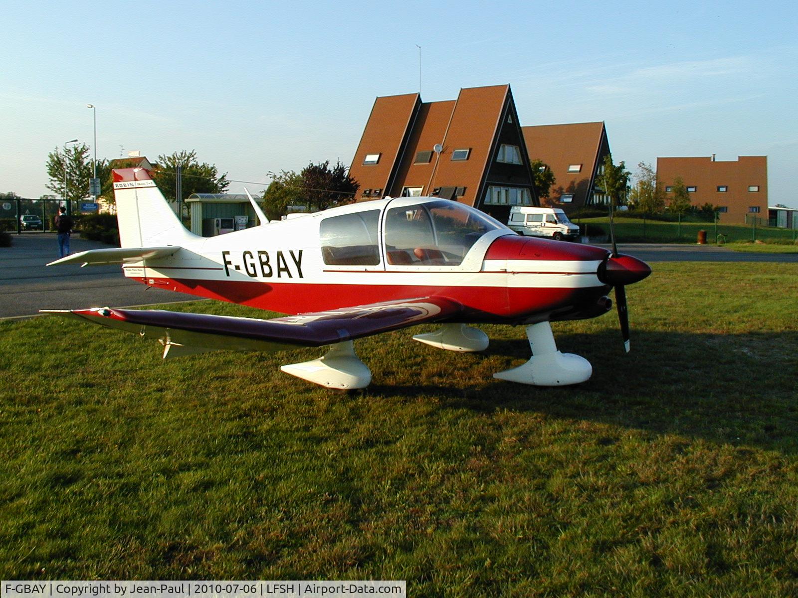 F-GBAY, Robin DR-400-108  Dauphin 2+2 C/N 1316, Photo prise sur l'aérodrôme de Haguenau le 18 septembre 2000