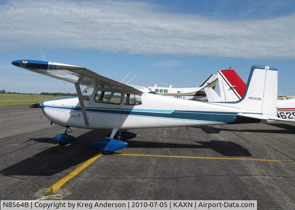 N8564B, 1957 Cessna 172 C/N 36264, Cessna 172 Skyhawk on the line.