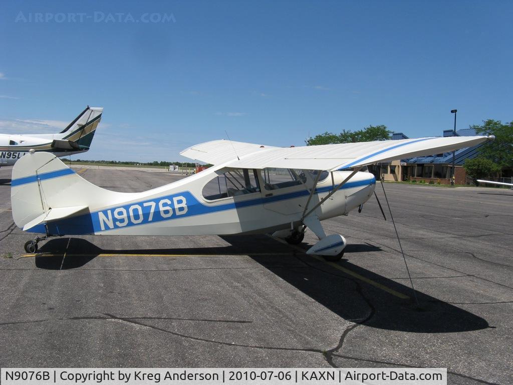 N9076B, 1958 Champion 7EC C/N 7FC-160, Champion 7EC on the line.