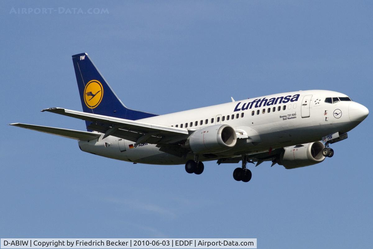 D-ABIW, 1991 Boeing 737-530 C/N 24945, short final RW07R