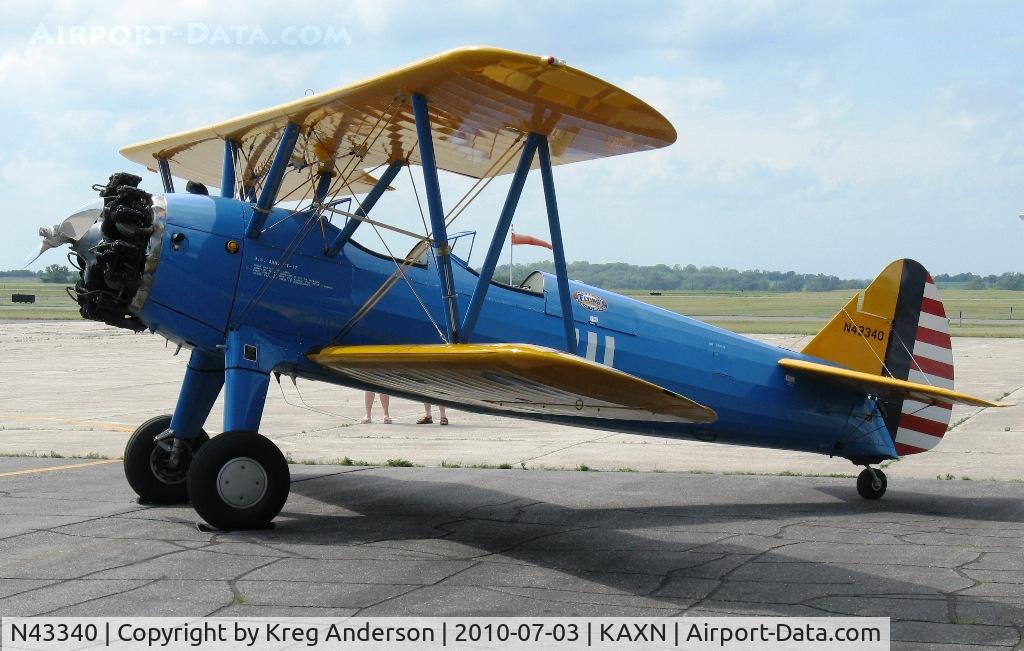N43340, 1943 Boeing E75 C/N 75-5999, American Barnstormers Tour 2010