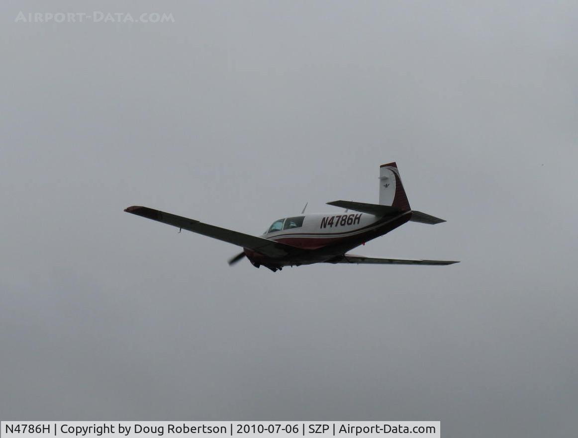 N4786H, 1979 Mooney M20J 201 C/N 24-0876, 1979 Mooney M20J 201, Lycoming IO-360-A&C 200 Hp, takeoff climb Rwy 22