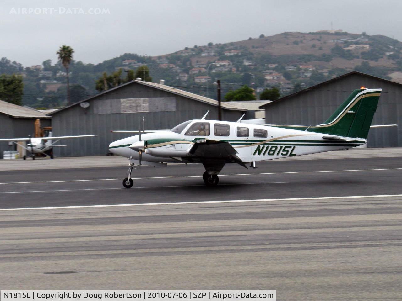 N1815L, 1976 Beech 58P Baron C/N TJ-63, 1976 Beech 58P BARON, two Continental TSIO-520-LB1C 310 Hp each, Turbocharged & Pressurized, landing roll Rwy 22