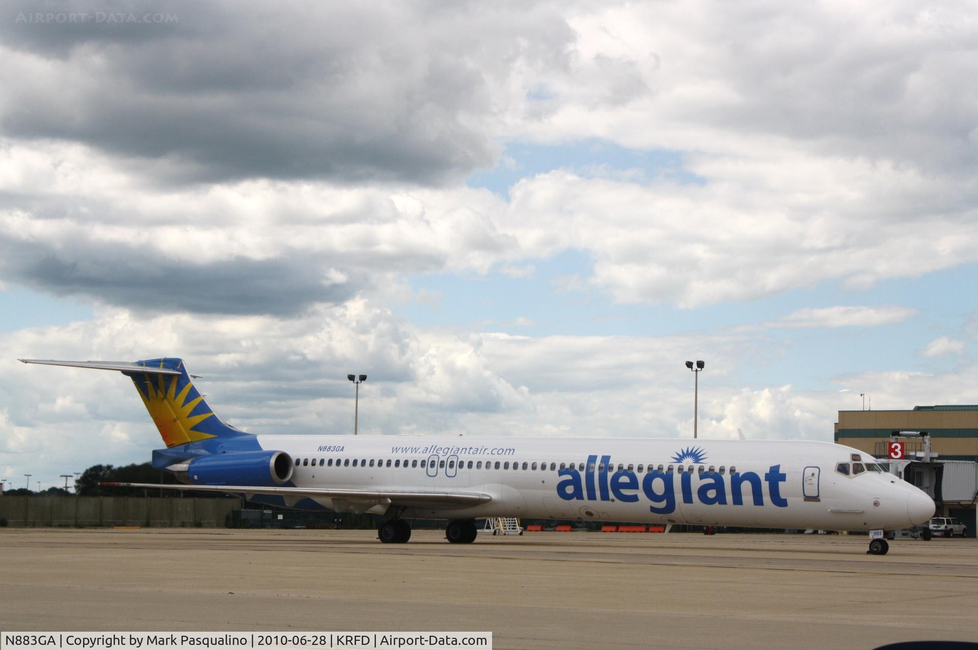 N883GA, 1987 McDonnell Douglas MD-83 (DC-9-83) C/N 49710, MD-83