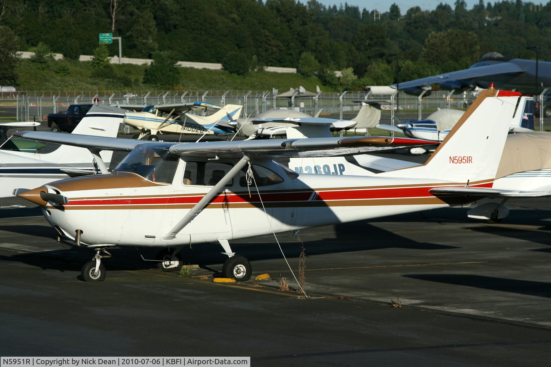 N5951R, 1965 Cessna 172G C/N 17253620, KBFI