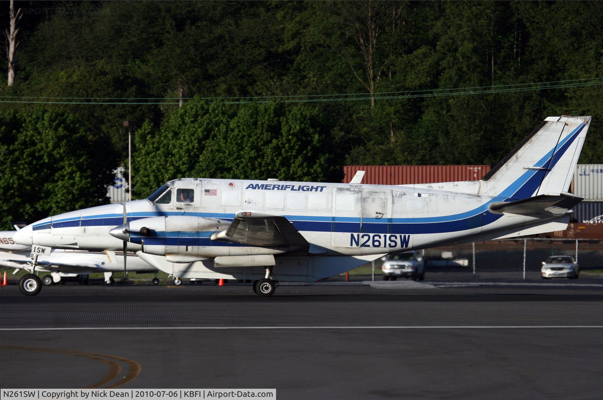N261SW, 1983 Beech C99 Airliner C/N U-202, KBFI