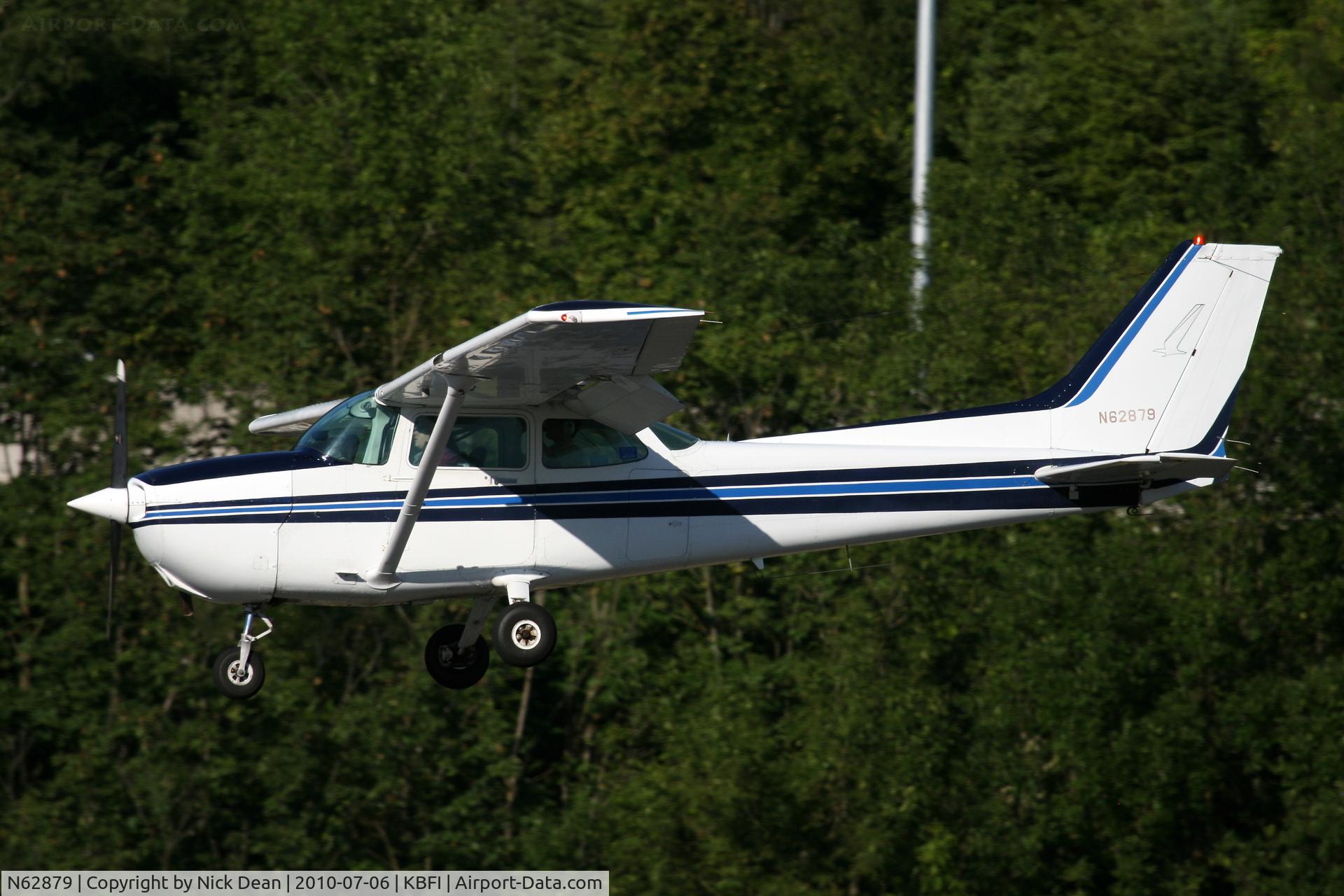 N62879, 1981 Cessna 172P C/N 17275349, KBFI