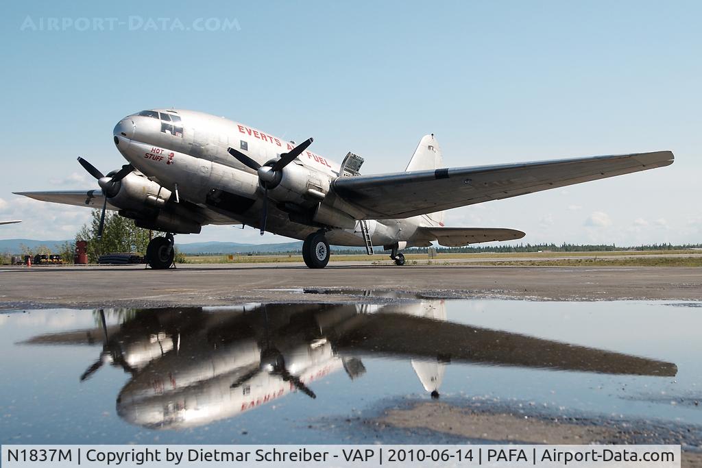 N1837M, 1944 Curtiss C-46F Commando C/N 22388, Everts AIr Fuel C46 - reflection