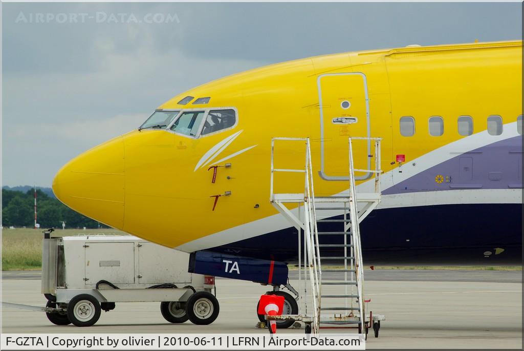 F-GZTA, 1998 Boeing 737-33V(QC) C/N 29333/3084, Parked on the Freight apron.