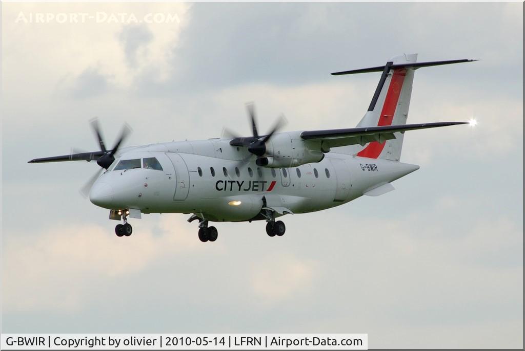 G-BWIR, 1995 Dornier 328-100 C/N 3023, Landing RWY 28