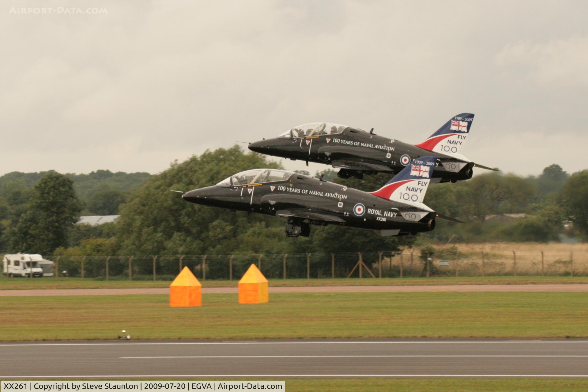 XX261, 1978 Hawker Siddeley Hawk T.1A C/N 097/312097, Taken at the Royal International Air Tattoo 2009