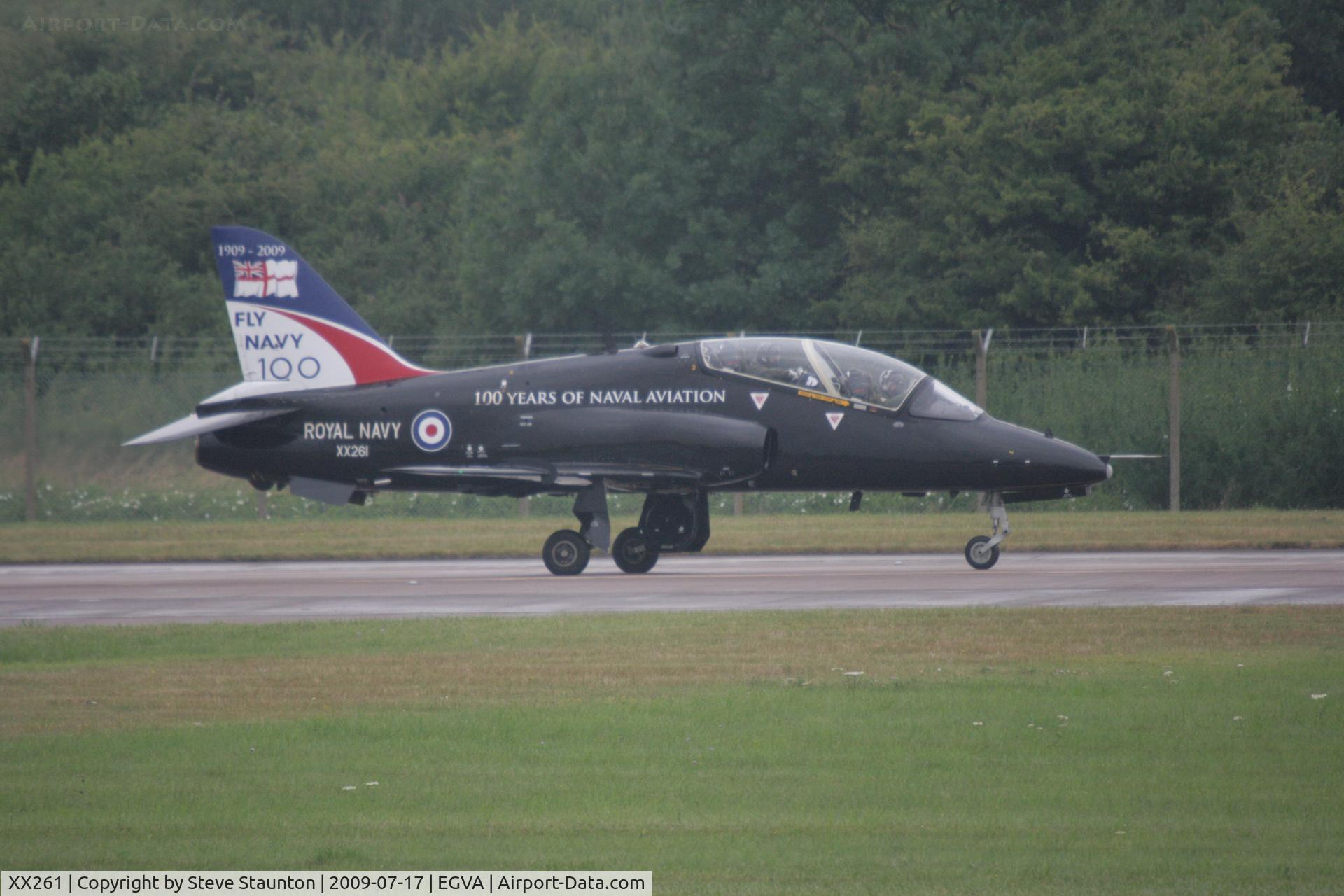 XX261, 1978 Hawker Siddeley Hawk T.1A C/N 097/312097, Taken at the Royal International Air Tattoo 2009