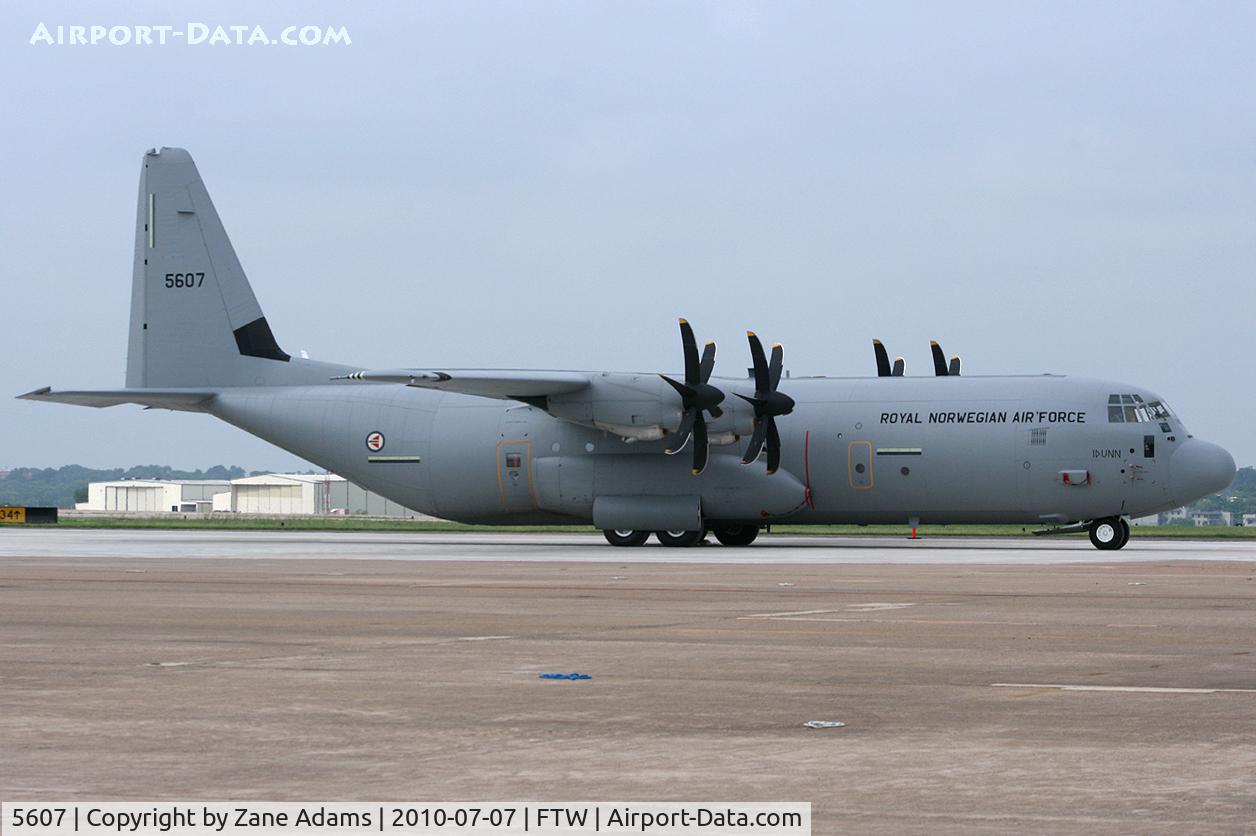 5607, 2009 Lockheed Martin C-130J-30 Super Hercules C/N 382-5607, Royal Norwegian Air Force C-130 at Meacham Field, Fort Worth, TX