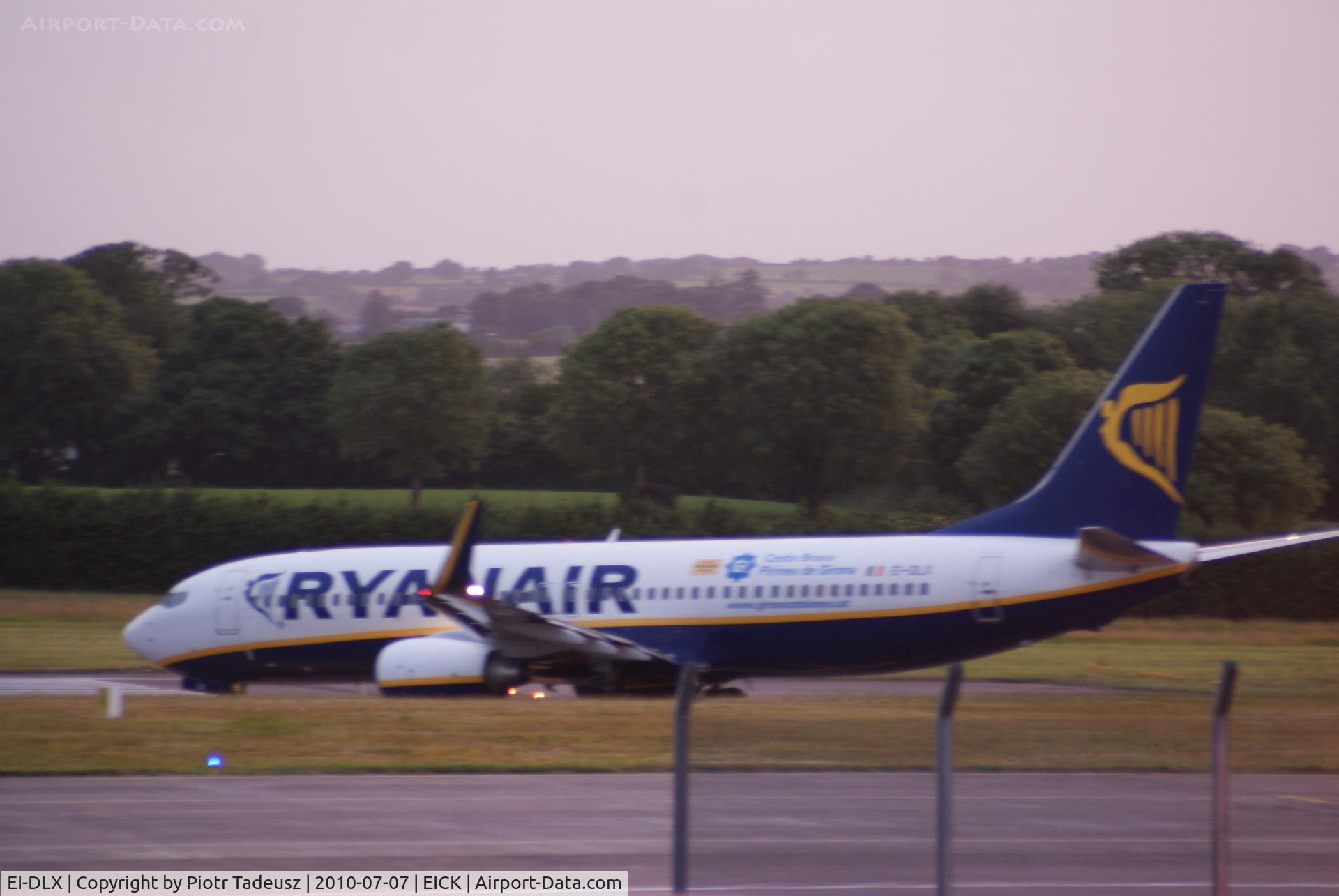 EI-DLX, 2006 Boeing 737-8AS C/N 33600, Cork
