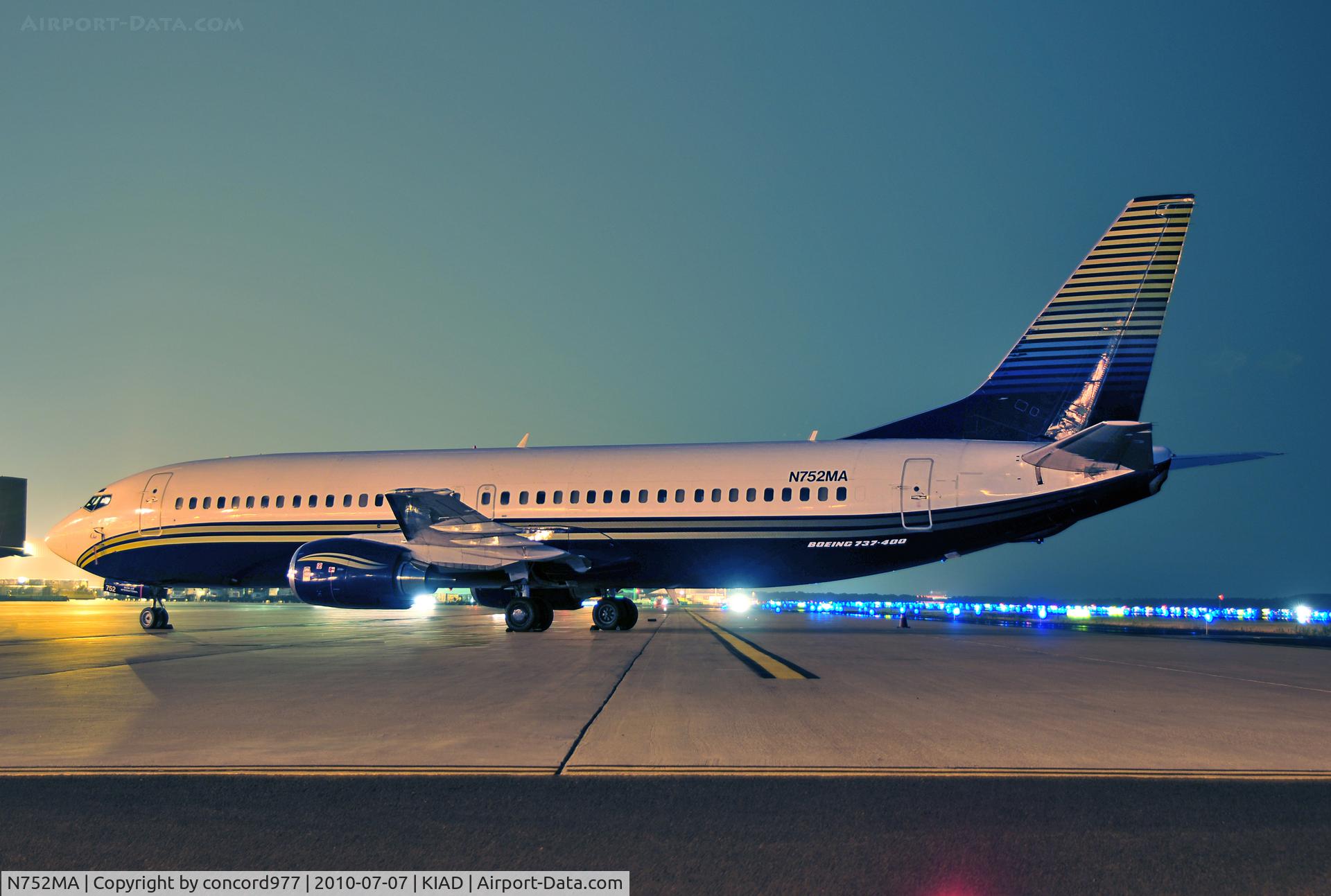 N752MA, 1996 Boeing 737-48E C/N 28198, Seen at KIAD on 7/7/2010