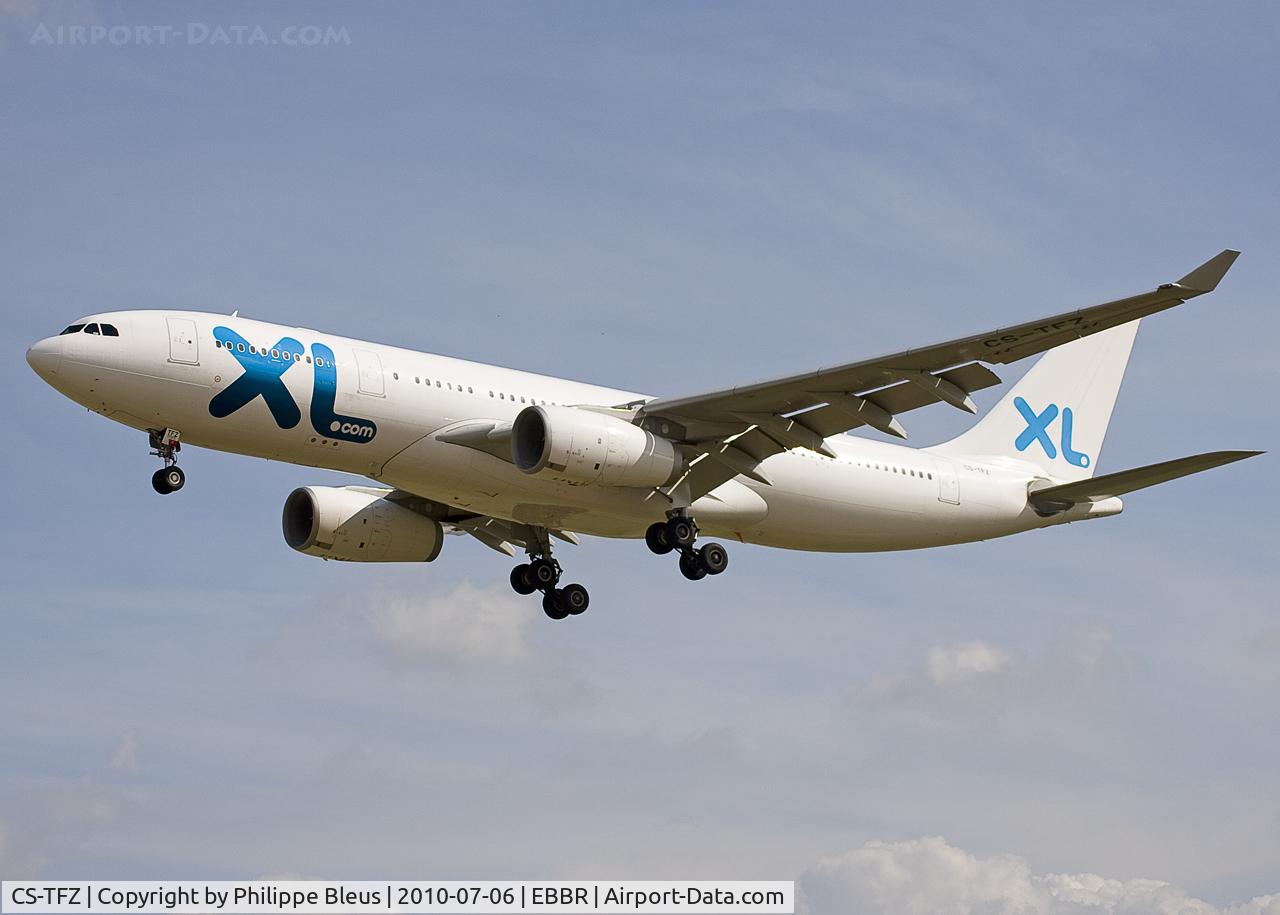 CS-TFZ, 2009 Airbus A330-243 C/N 1008, Her Elegance, with a strange registration, on short final rwy 25L. Leased from HiFly probably.