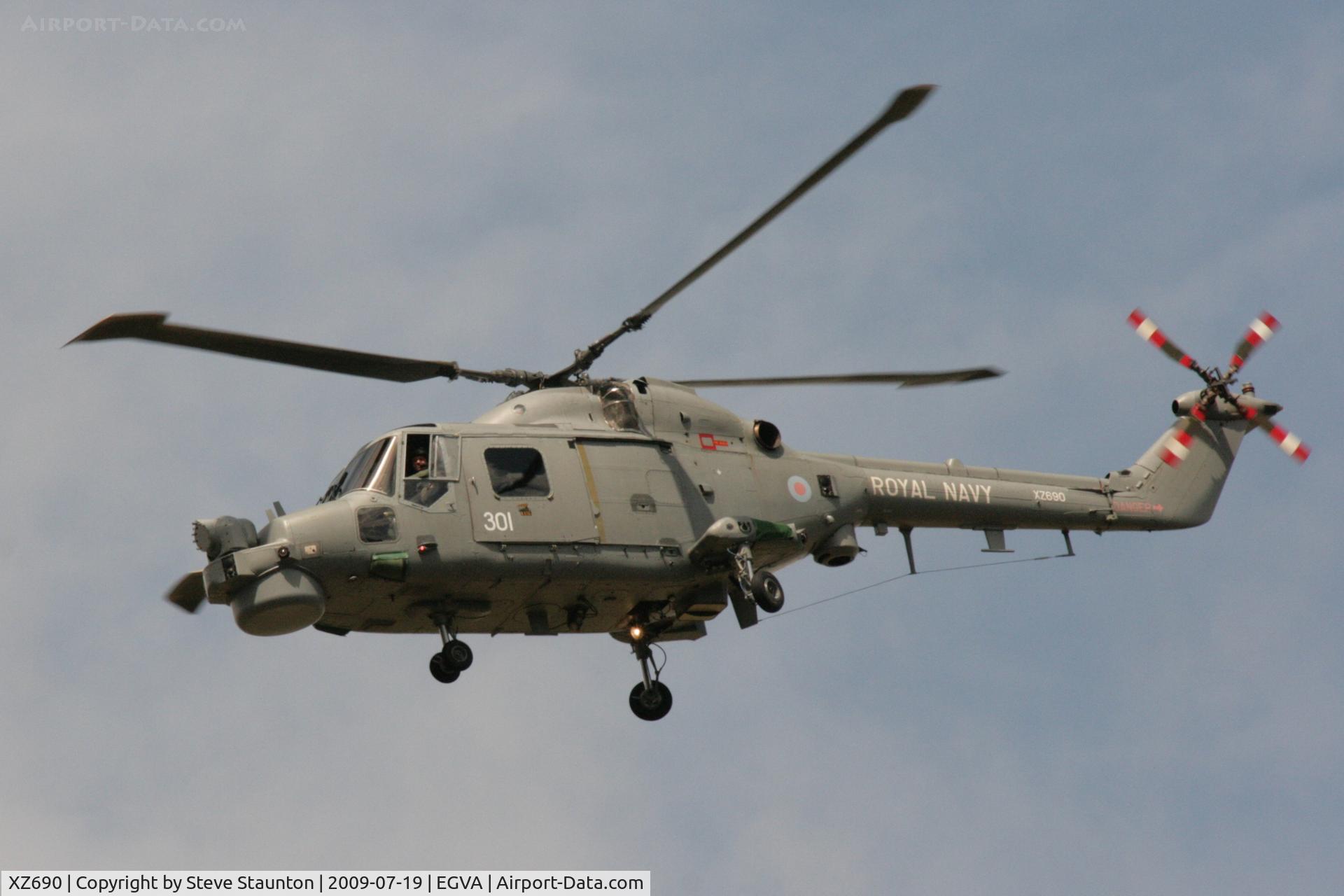 XZ690, Westland Lynx HMA.8DSP C/N 113, Taken at the Royal International Air Tattoo 2009