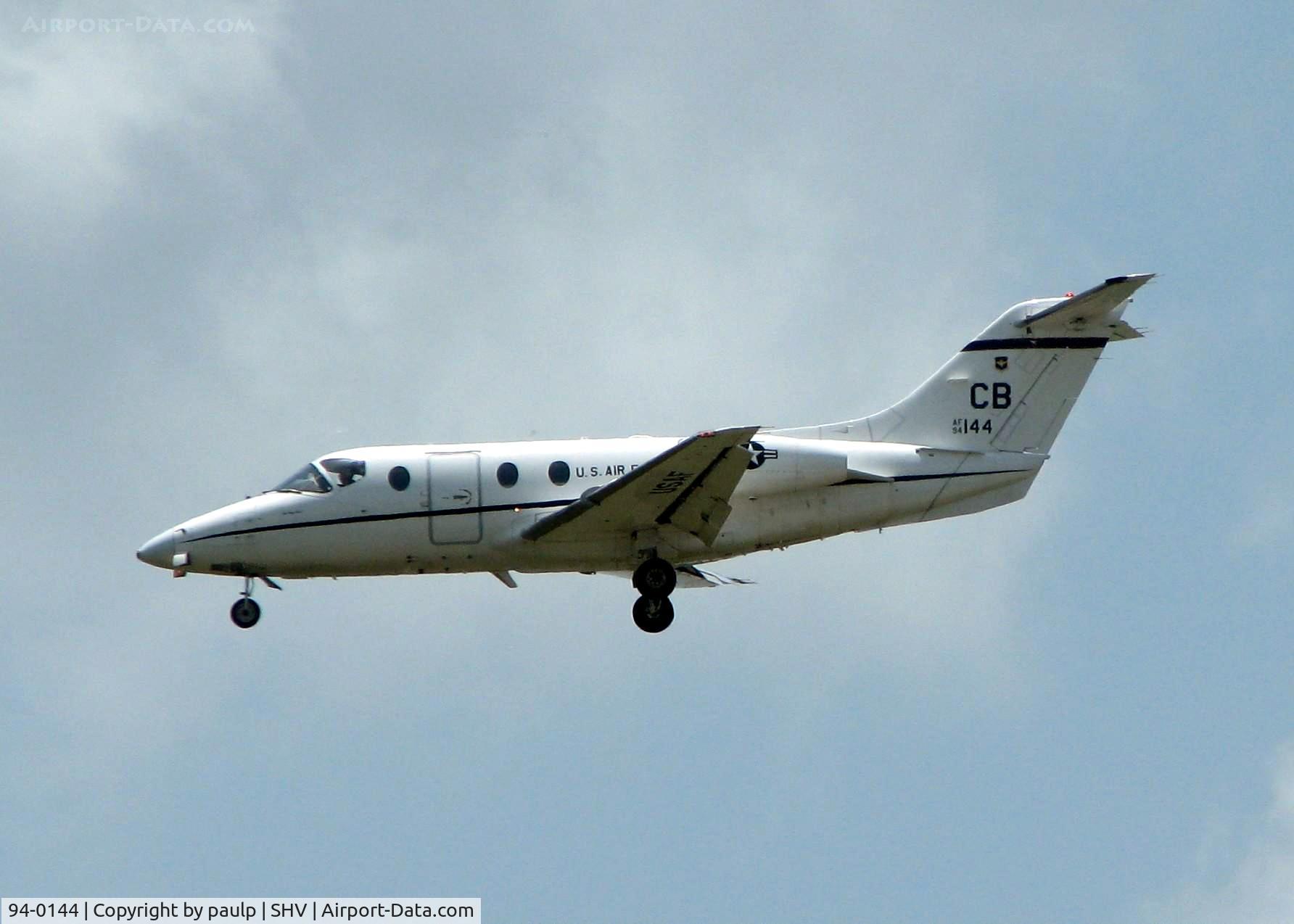 94-0144, 1994 Raytheon T-1A Jayhawk C/N TT-144, Landing at Shreveport Regional.