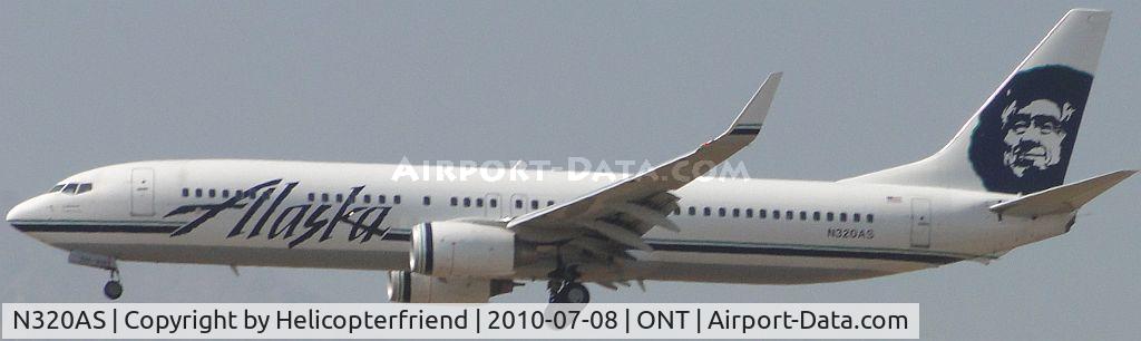 N320AS, 2003 Boeing 737-990 C/N 33680, On final to runway 26L