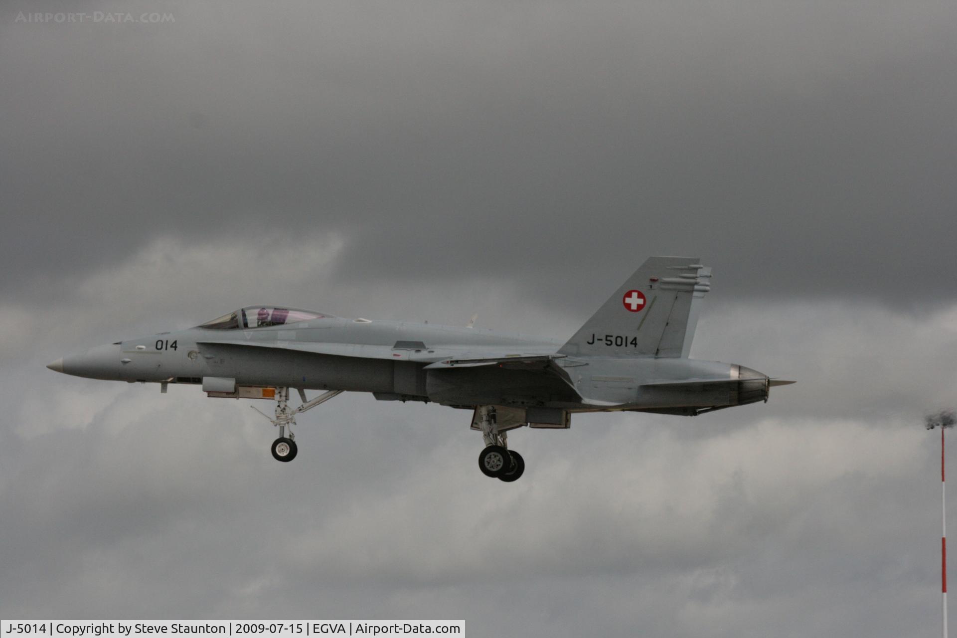 J-5014, McDonnell Douglas F/A-18C Hornet C/N 1359, Taken at the Royal International Air Tattoo 2009