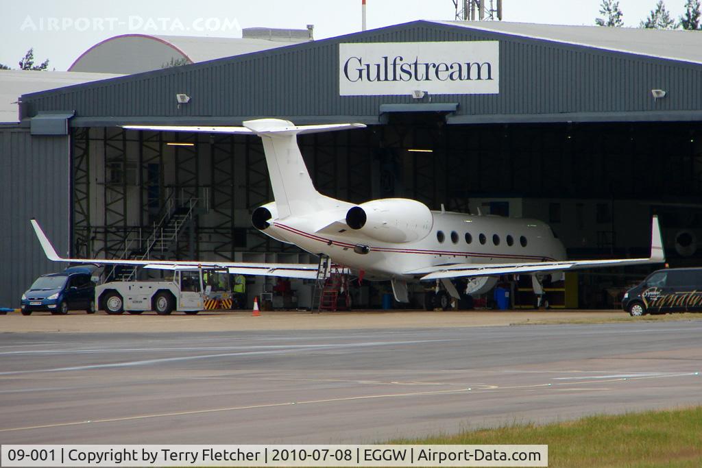 09-001, 2009 Gulfstream Aerospace GV-SP (G550) C/N 5241, Turkish Air Force G550 at Luton receiving maintenance (minus serials)