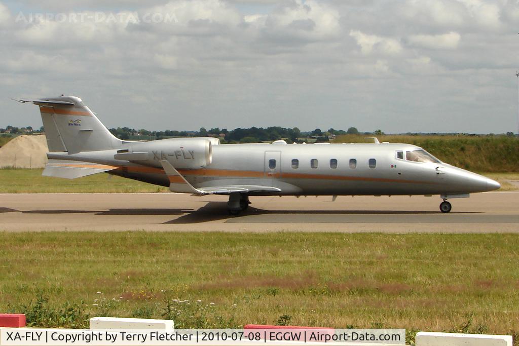 XA-FLY, 2002 Learjet 60 C/N 60-250, Mexican 2002 Learjet Inc 60, c/n: 250 at Luton