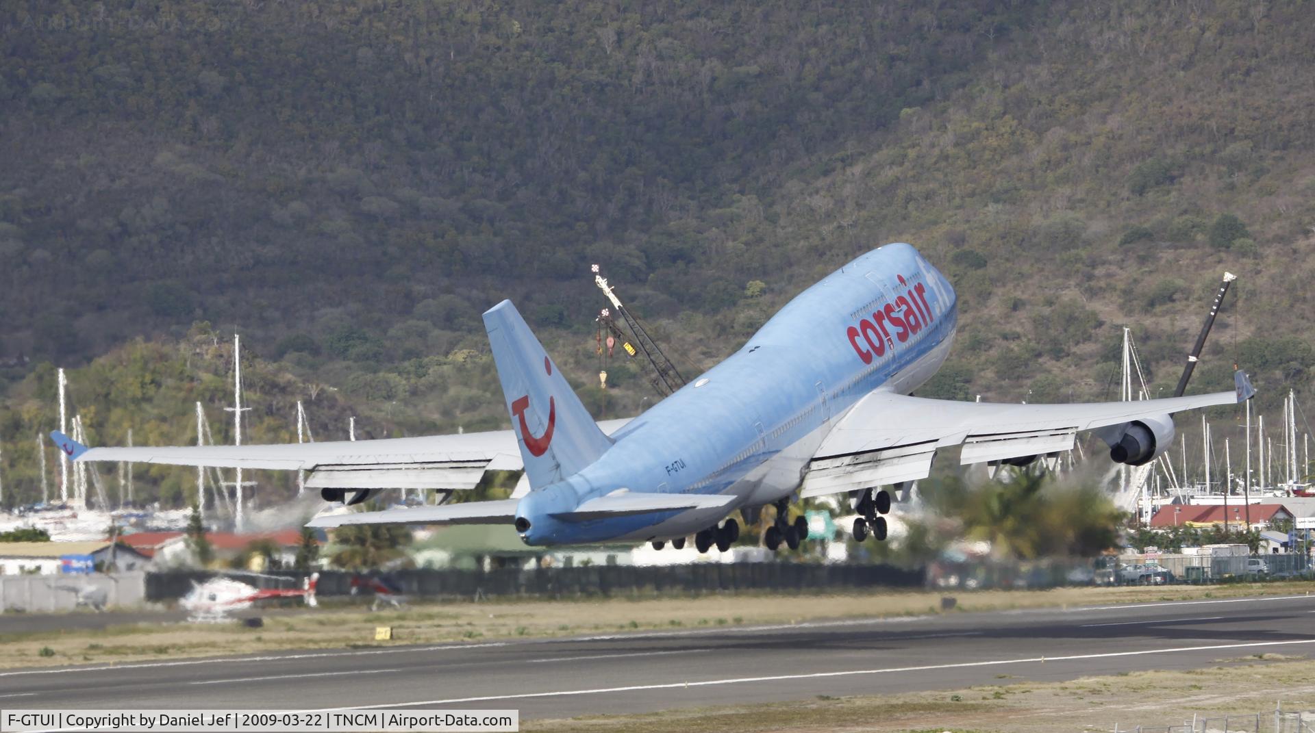 F-GTUI, 1992 Boeing 747-422 C/N 26875, Corsair departing TNCM runway 10