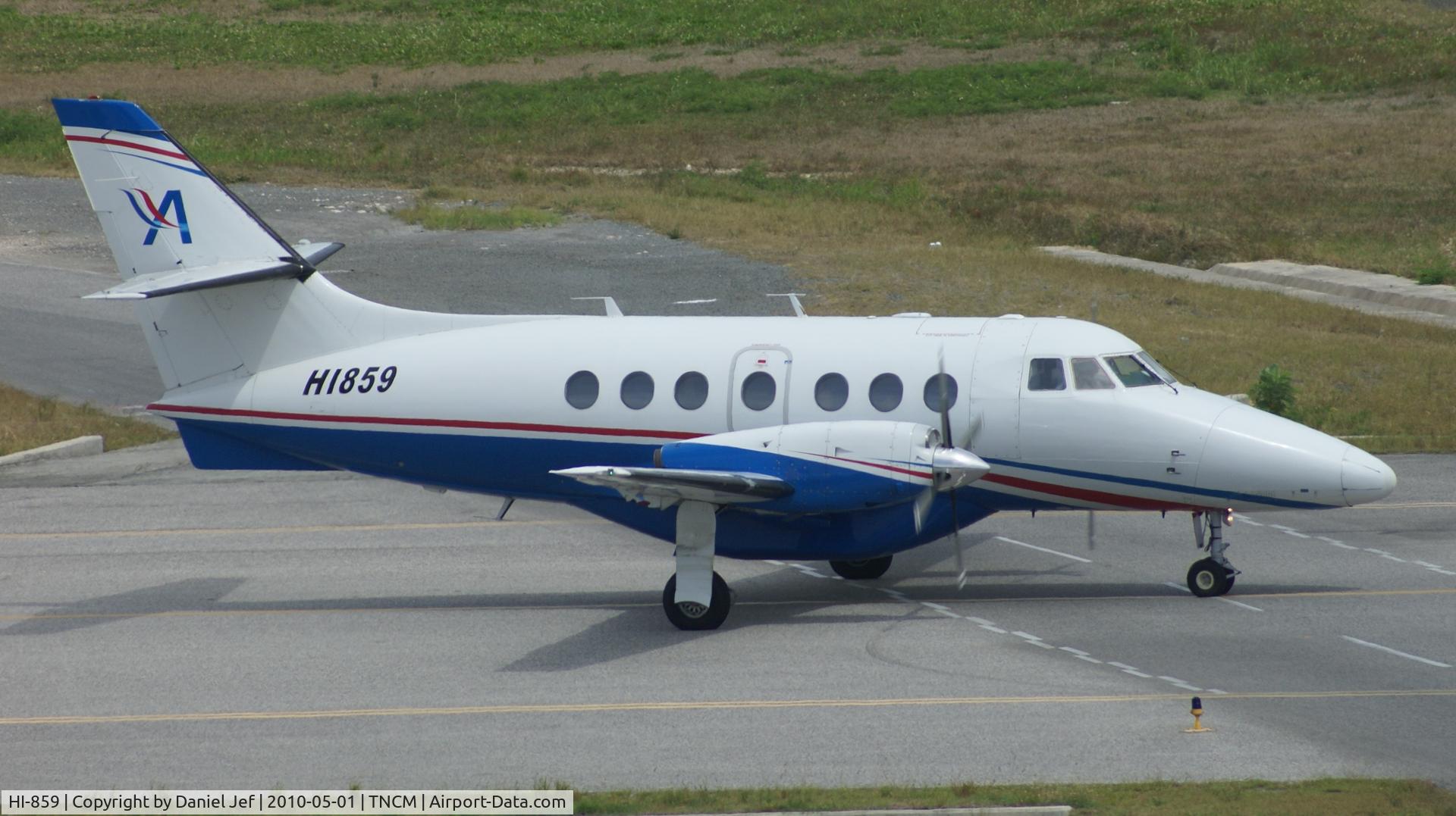 HI-859, 1988 British Aerospace BAe-3201 Jetstream C/N 805, HI-859 taxing to parking at TNCM