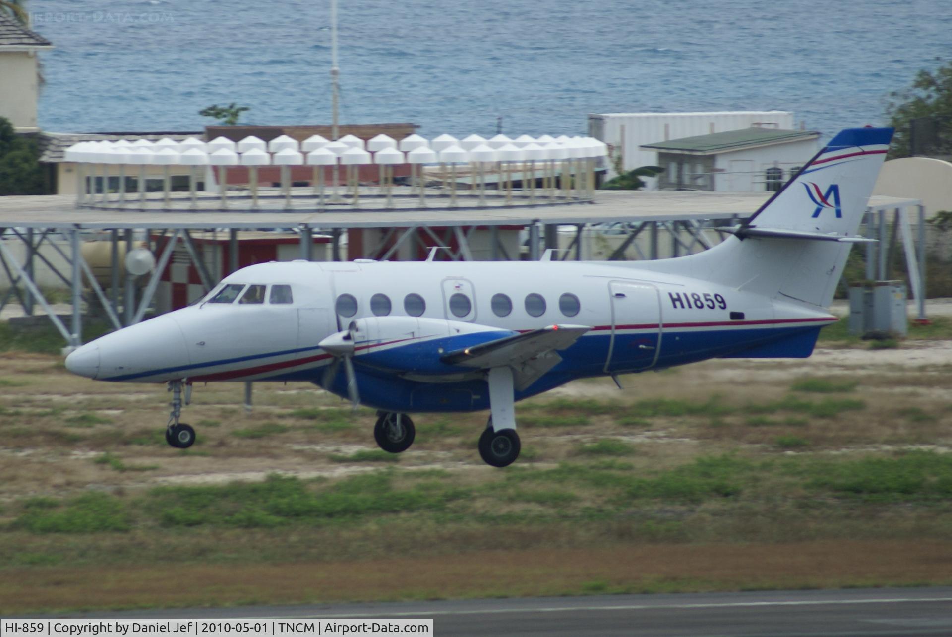 HI-859, 1988 British Aerospace BAe-3201 Jetstream C/N 805, HI-859 landing at TNCM runway 10