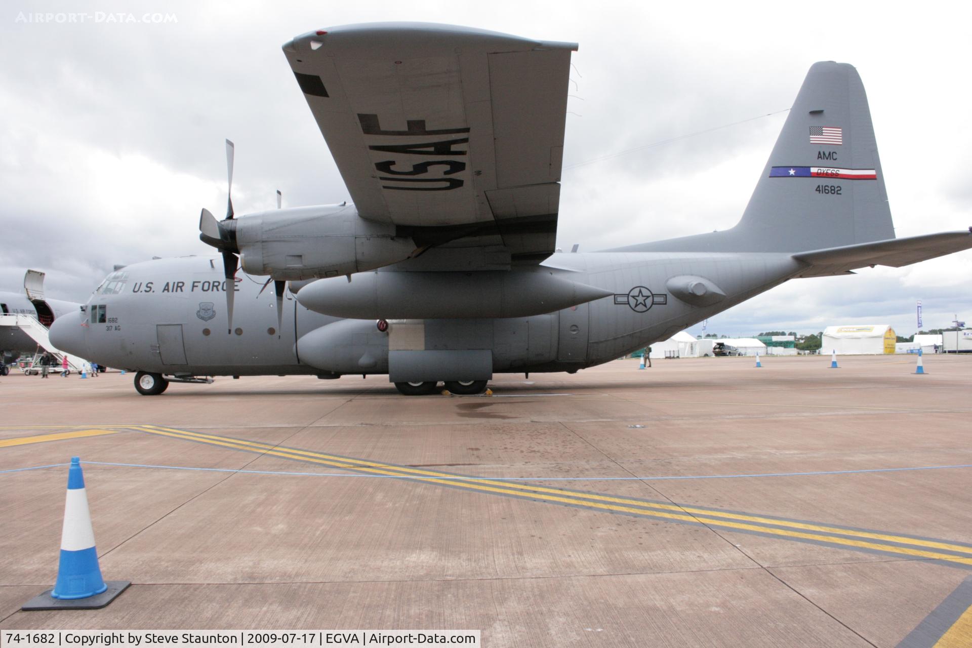 74-1682, 1974 Lockheed C-130H Hercules C/N 382-4657, Taken at the Royal International Air Tattoo 2009