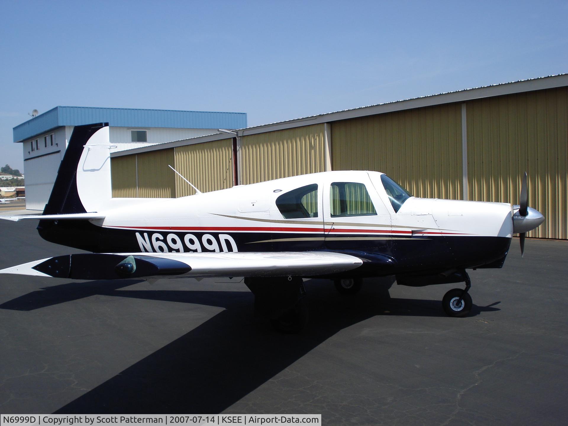 N6999D, 1964 Mooney M20C Ranger C/N 2705, Mooney M20C