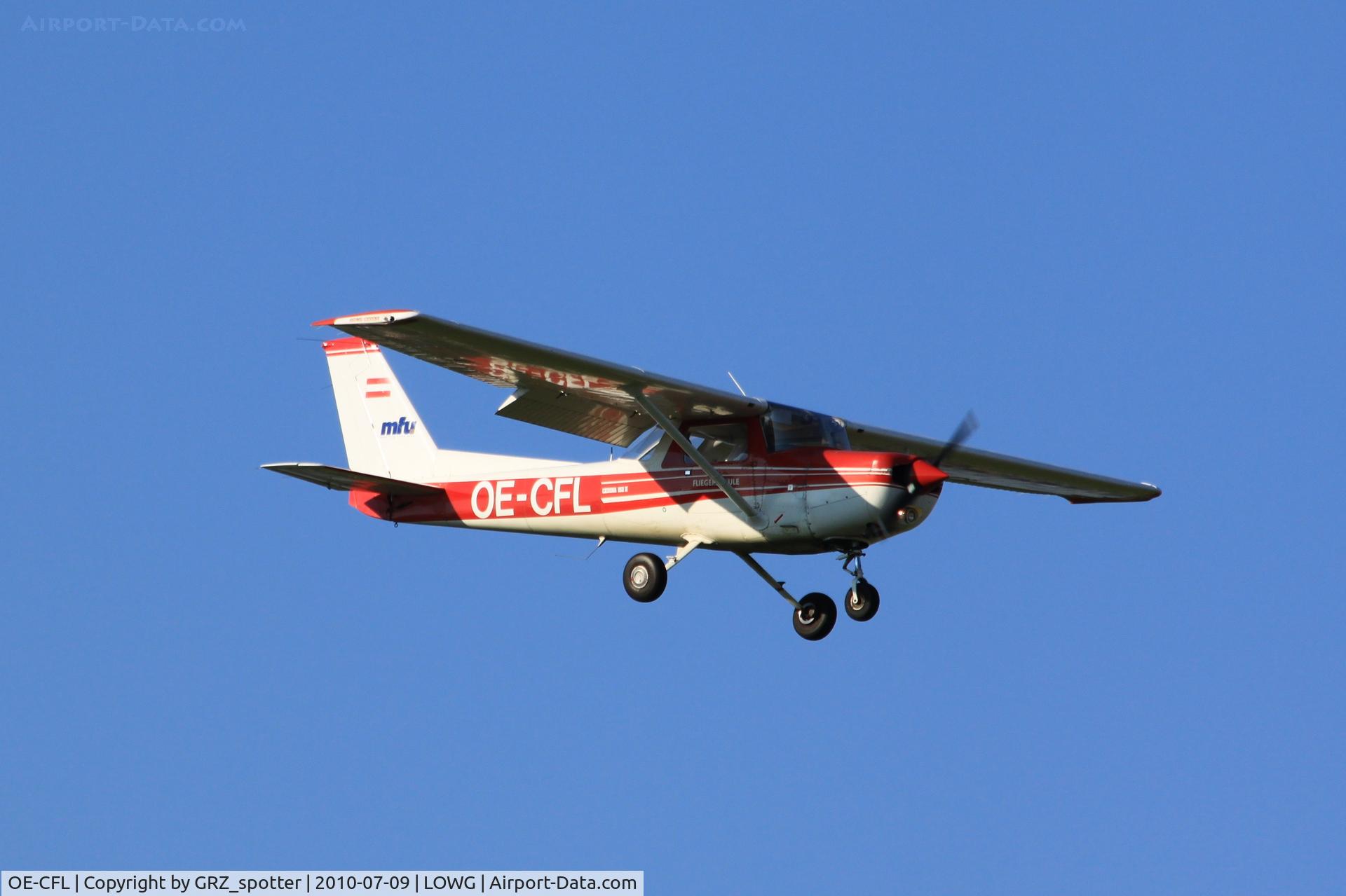 OE-CFL, 1980 Reims F152 C/N F15201808, ...