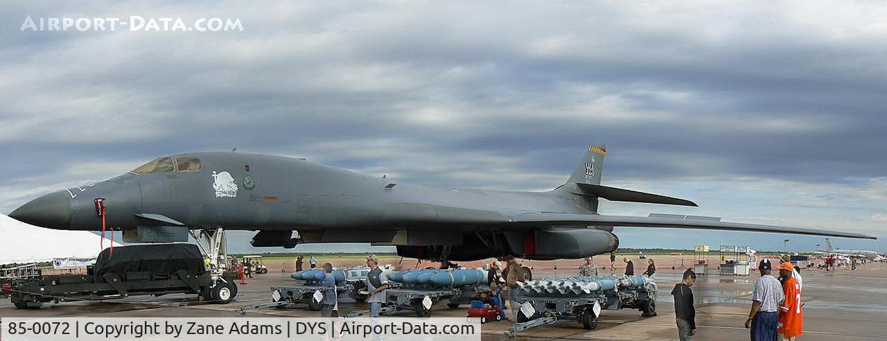 85-0072, 1985 Rockwell B-1B Lancer C/N 32, At the B-1B 25th Anniversary Airshow - Big Country Airfest, Dyess AFB, Abilene, TX 
Autostich panorama