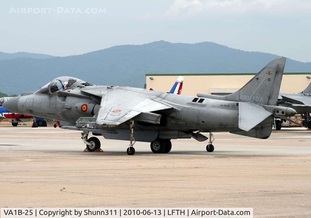 VA1B-25, McDonnell Douglas EAV-8B+ Matador II C/N E14/SP-02, Used as a demo during LFTH Open Day 2010...