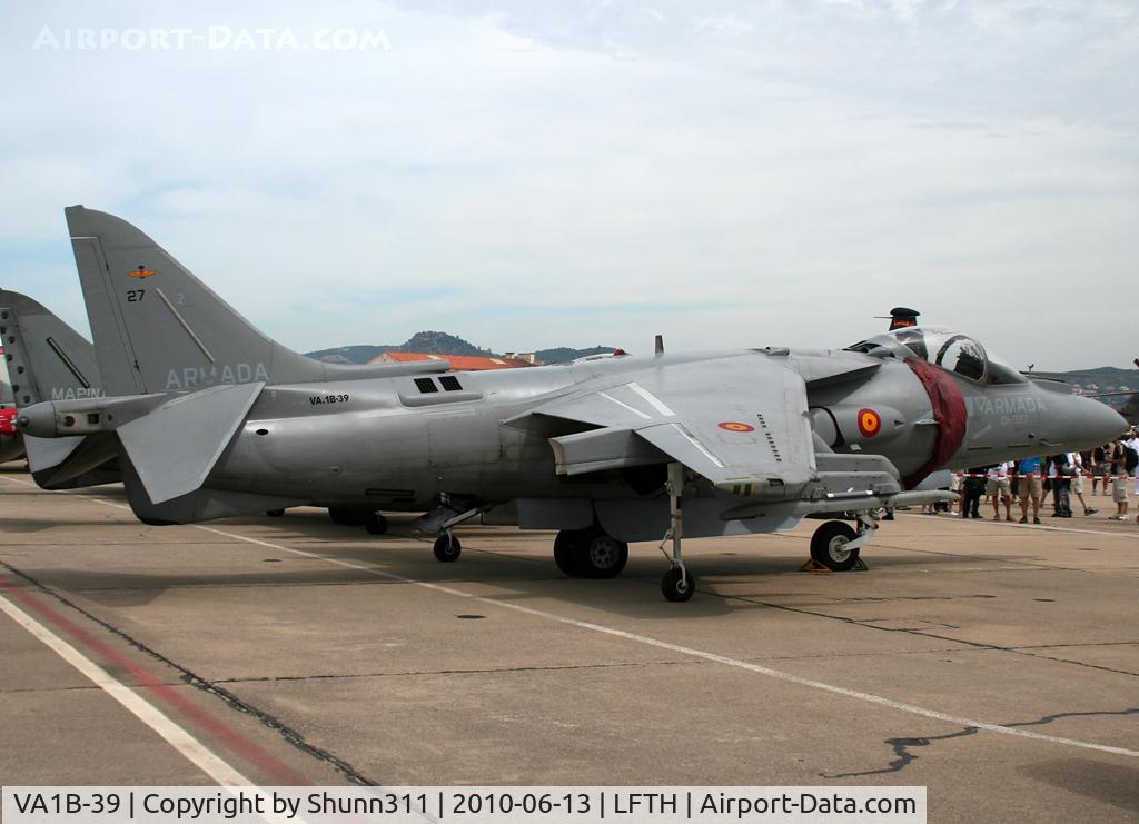 VA1B-39, McDonnell Douglas EAV-8B+ Matador II C/N SR5, Static display during LFTH Open Day 2010...