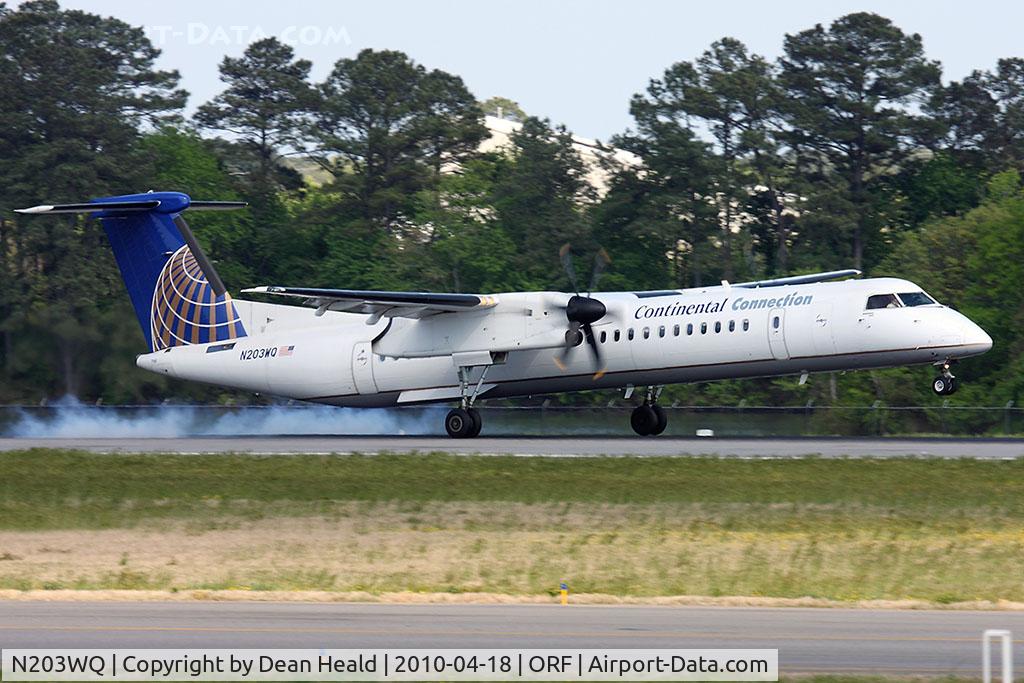 N203WQ, 2008 Bombardier DHC-8-402 Dash 8 C/N 4203, Continental Connection (Colgan Air) N203WQ landing RWY 23.